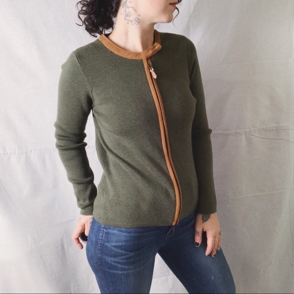 J. McLaughlin Sweaters - J. MCLAUGHLIN Merino Wool Suede Trim Zip Cardigan